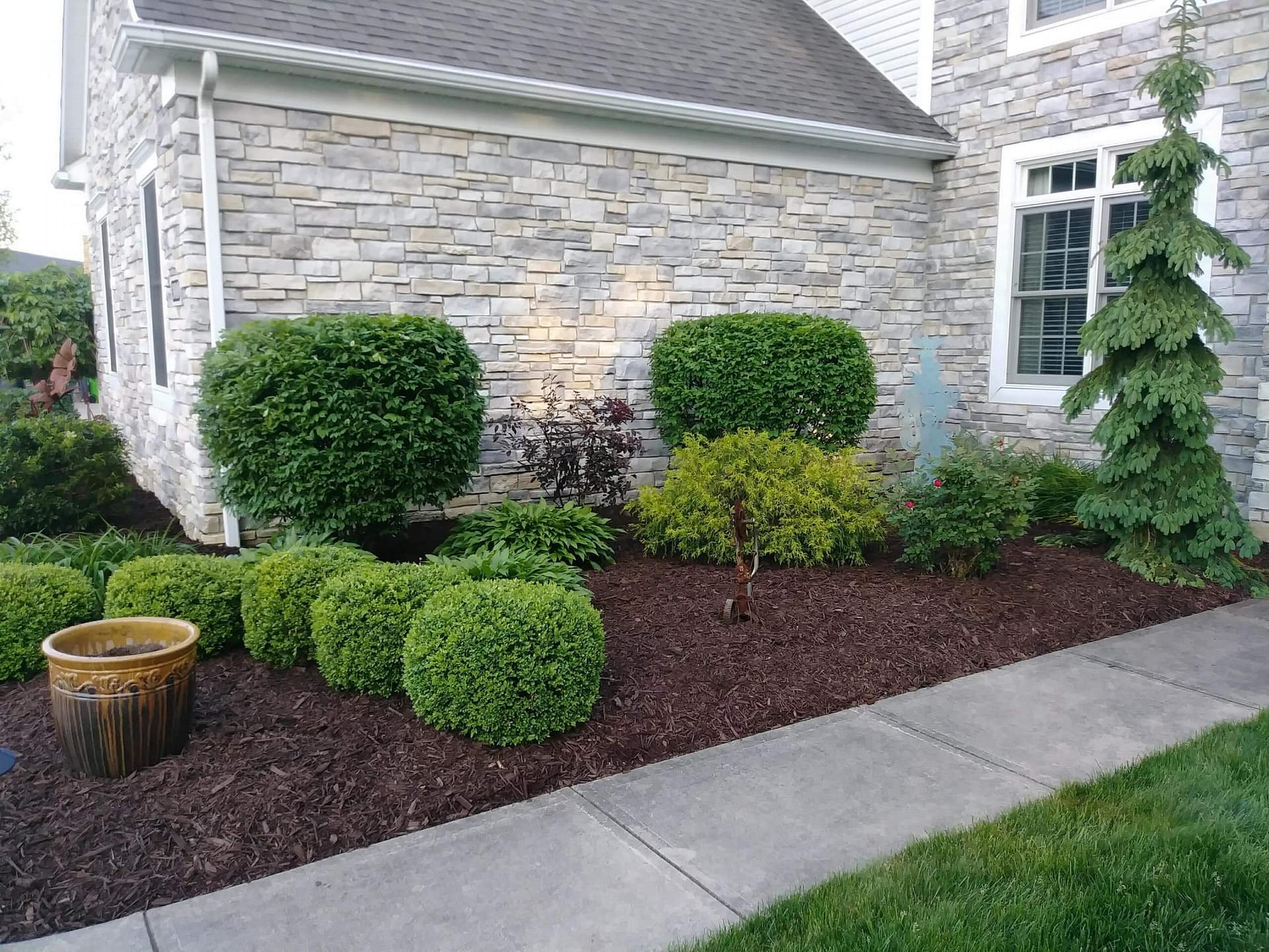 mulch in stow